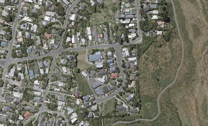 28B Jeep Road, Raumati South, Paraparaumu - Carousel 1