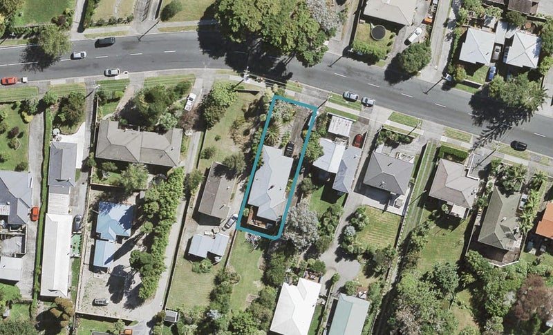 50 Glengarry Road, Glen Eden, Auckland - Carousel 1
