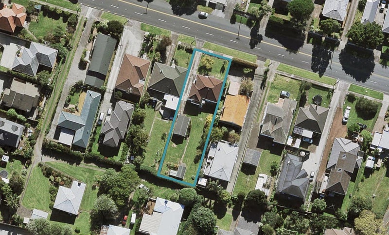 7 Herd Road, Hillsborough, Auckland - Carousel 1