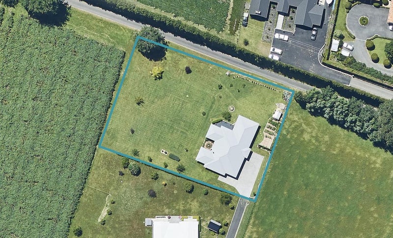 28 Echo Valley Way, Tauriko, Tauranga - Carousel 1