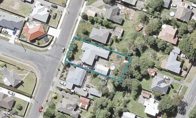 23 Peel Place, Wainuiomata, Lower Hutt - Carousel 1