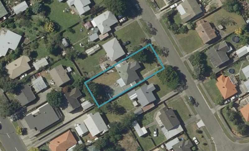 8 Mersey Terrace, Roslyn, Palmerston North - Carousel 1