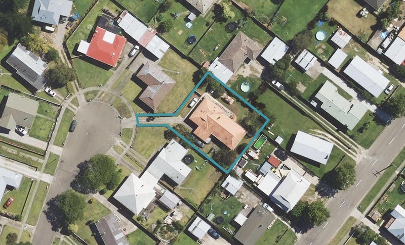 13 Edward Street, Mangapapa, Gisborne - Carousel 1