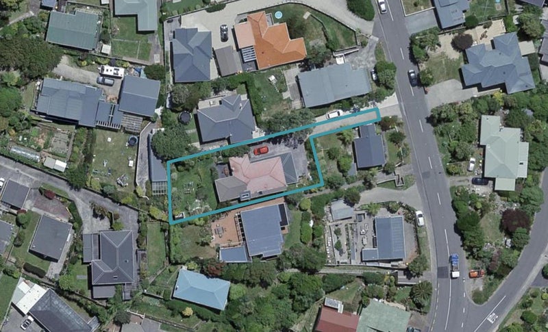 7A Clifford Road, Johnsonville, Wellington - Carousel 1