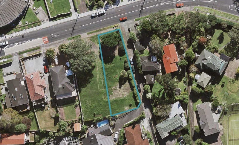 109 Pupuke Road, Northcote, Auckland - Carousel 1