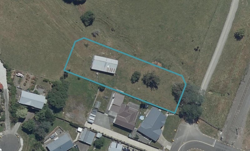 174 Lethbridge Street, Feilding, Feilding - Carousel 1