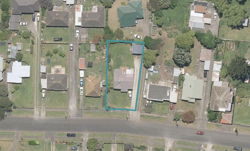 54 Bignell Street, Gonville, Whanganui - Carousel 1
