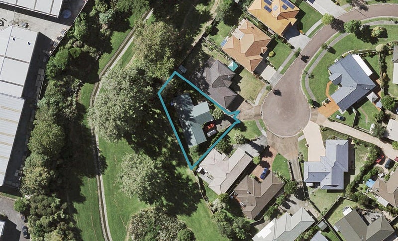 15 Quartley Place, Huntington Park, Auckland - Carousel 1