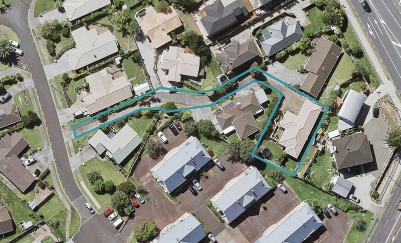 7 Mercury Lane, Windsor Park, Auckland - Carousel 1