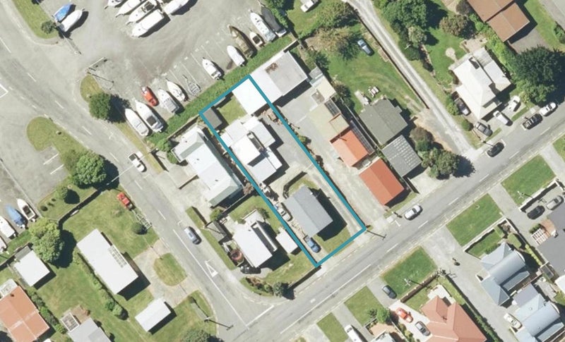 60A Beach Road, Waikawa, Picton - Carousel 1