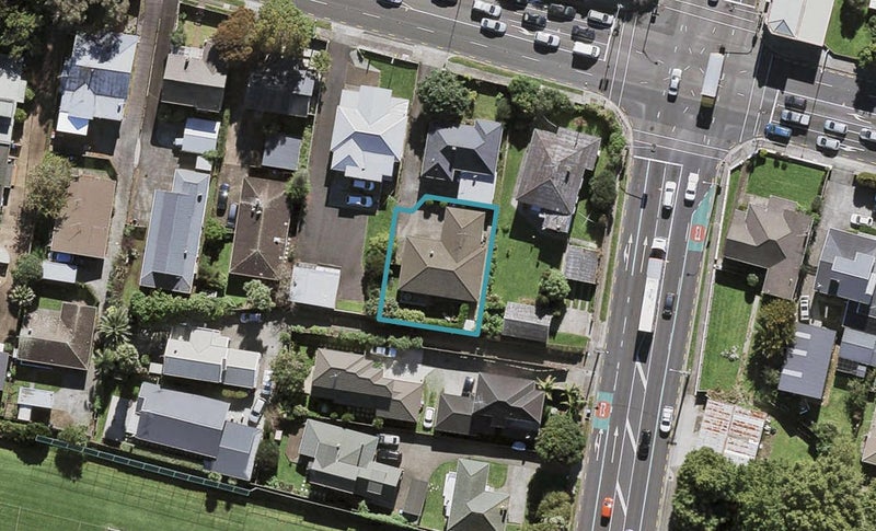 651A Mount Albert Road, Royal Oak, Auckland - Carousel 1