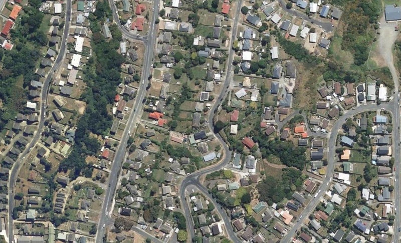 27 Downes Street, Titahi Bay, Porirua - Carousel 1