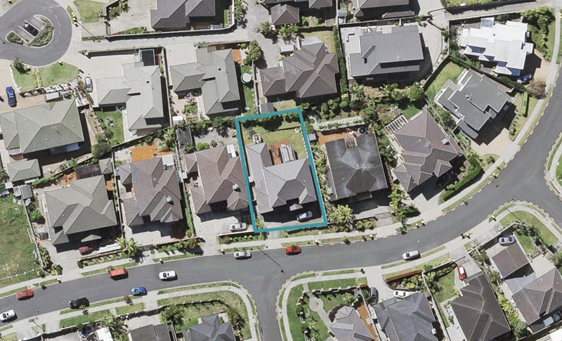 81A Killybegs Drive, Pinehill, Auckland - Carousel 1