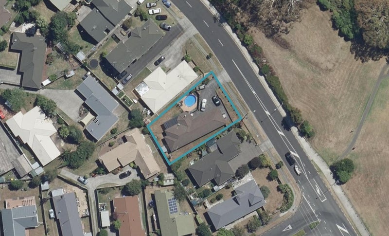 207 Pukete Road, Pukete, Hamilton - Carousel 1
