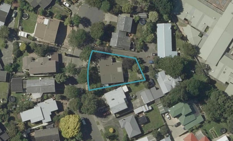 14 Juliana Place, Awapuni, Palmerston North - Carousel 1