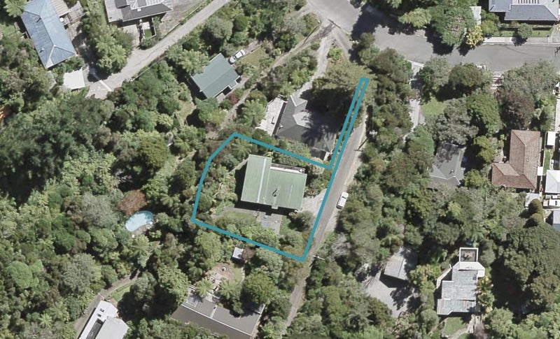 112 Wyndham Road, Pinehaven, Upper Hutt - Carousel 1