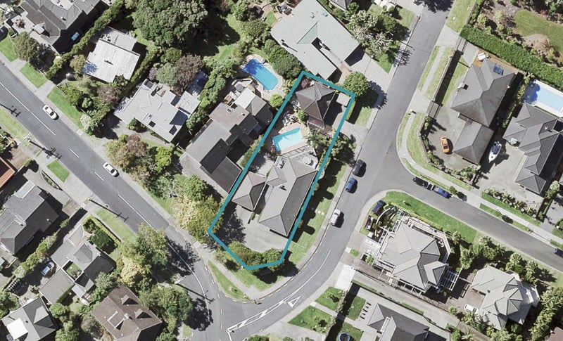109 Mellons Bay Road, Mellons Bay, Auckland - Carousel 1