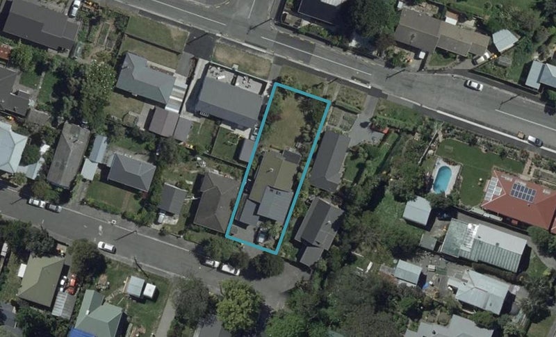 12 Hassals Lane, Waltham, Christchurch - Carousel 1