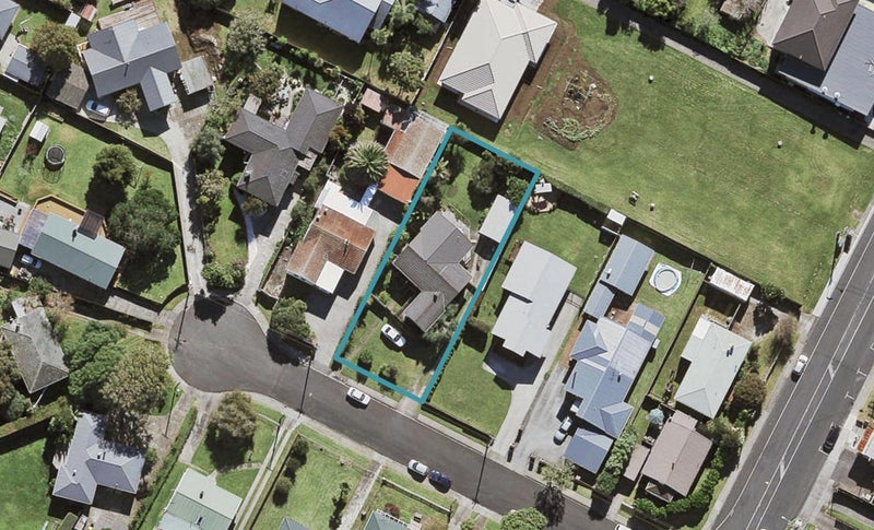 5 Titoki Avenue, Mangere Bridge, Auckland - Carousel 1