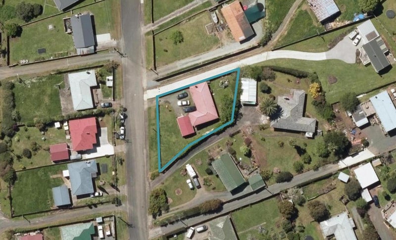 19 Charles Street, Kamo, Whangarei - Carousel 1