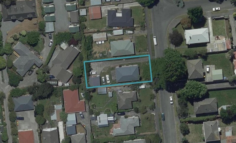15 Ballantyne Avenue, Upper Riccarton, Christchurch - Carousel 1