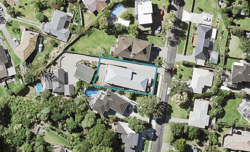 11 Evelyn Road, Cockle Bay, Auckland - Carousel 1