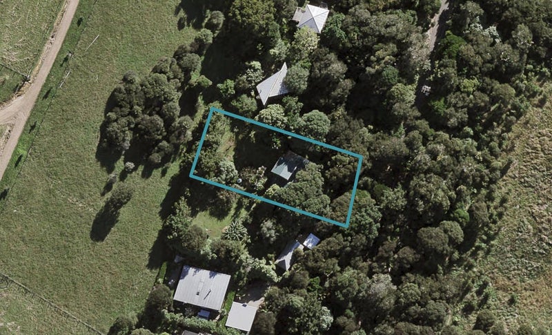 41 Wilma Road, Ostend, Waiheke Island - Carousel 1
