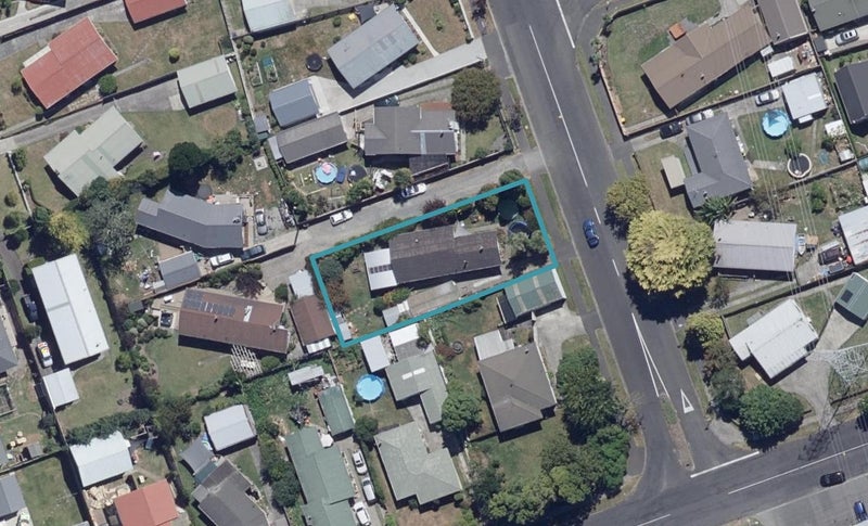 80 Alderson Road, Fairview Downs, Hamilton - Carousel 1