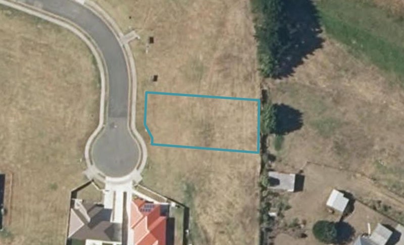 19 Oxnam Place, Foxton Beach, Foxton - Carousel 1