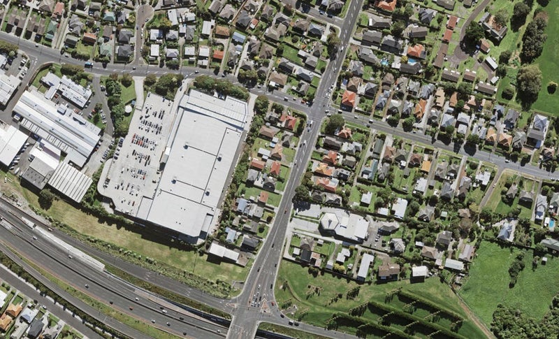 93 Hillsborough Road, Hillsborough, Auckland - Carousel 1