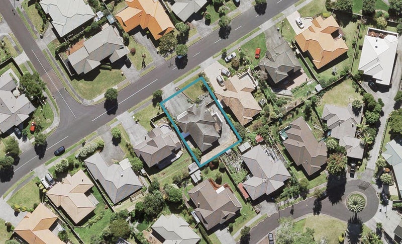 107 Buscomb Avenue, Henderson, Auckland - Carousel 1