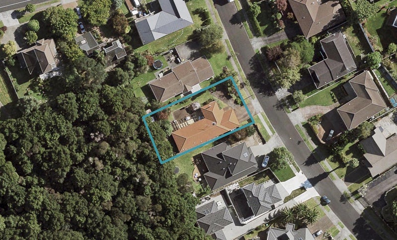 52 Kuripaka Crescent, The Gardens, Auckland - Carousel 1