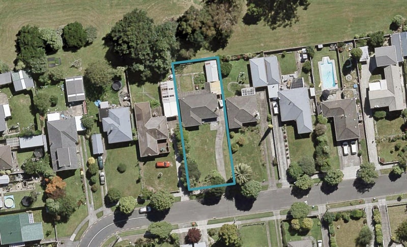 7 Hudson Avenue, Ebdentown, Upper Hutt - Carousel 1