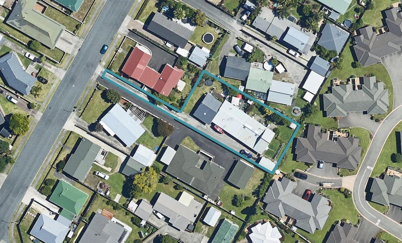 18 Gobray Crescent, Mount Maunganui, Mount Maunganui - Carousel 1