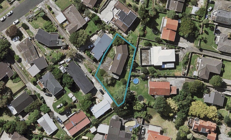 24 Opal Avenue, Pakuranga, Auckland - Carousel 1