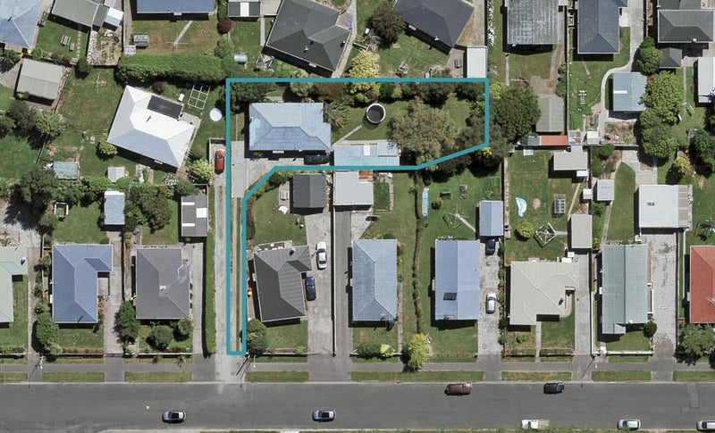 210 Lamond Street East, Hargest, Invercargill - Carousel 1