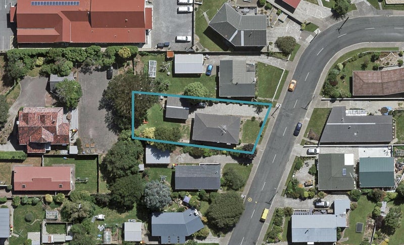 50 Edinburgh Crescent, Waikiwi, Invercargill - Carousel 1