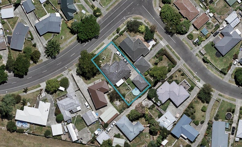 124 Harold Holt Avenue, Pirimai, Napier - Carousel 1