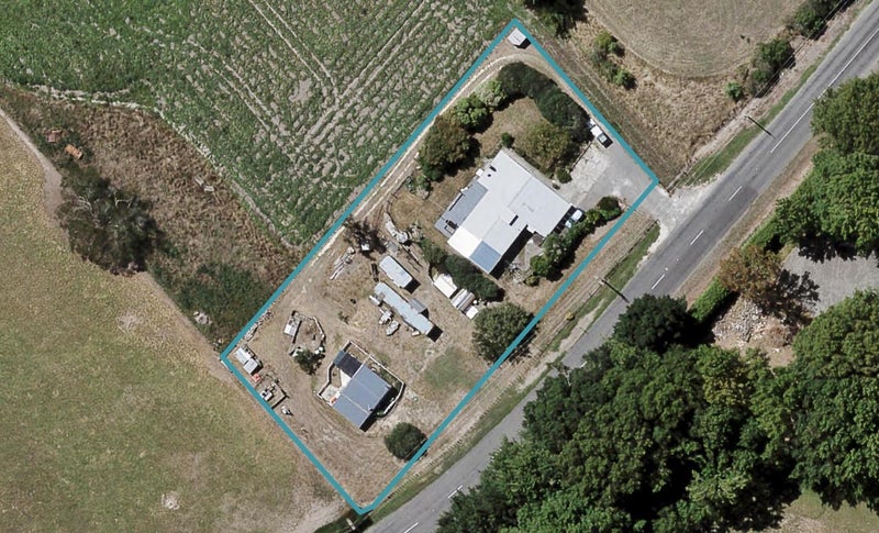 252 Middle Road, Havelock North, Hastings - Carousel 1