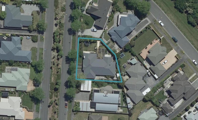 28 Riverwood Boulevard, Redwood, Christchurch - Carousel 1