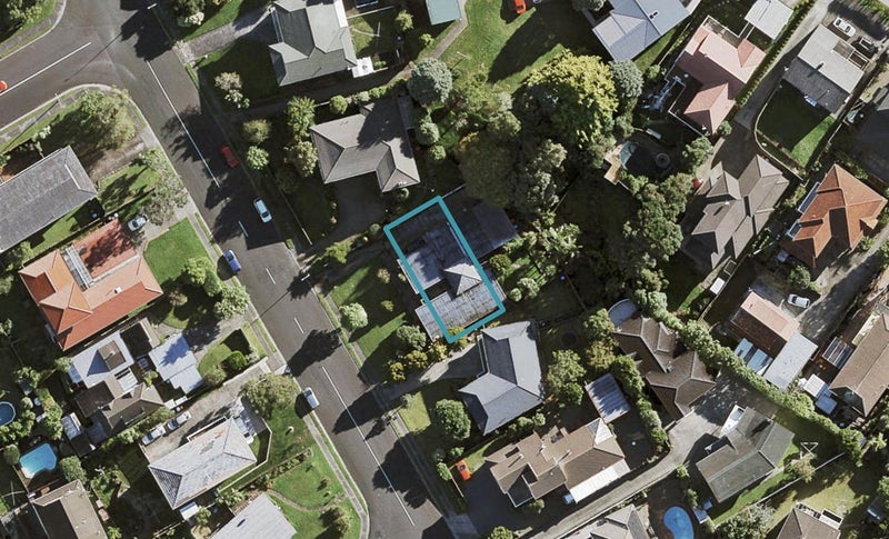 29B Glenveagh Drive, Mount Roskill, Auckland - Carousel 1