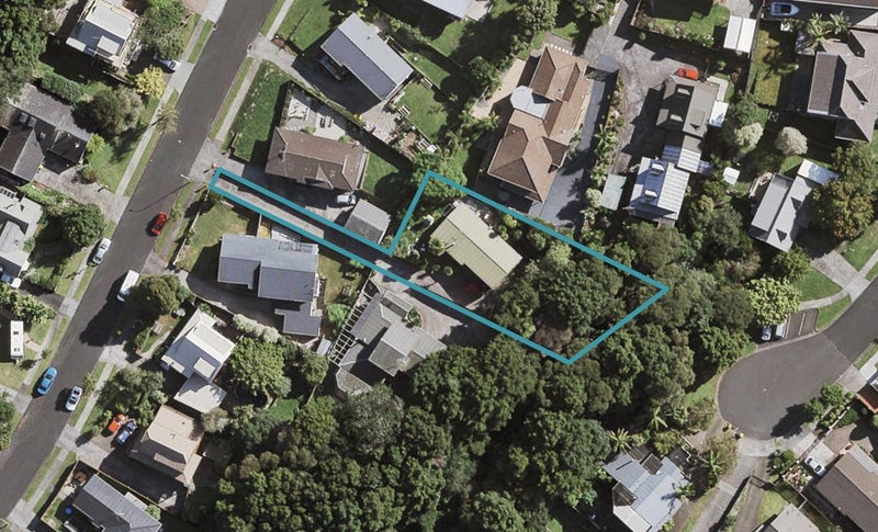 10 Hakea Place, Totara Heights, Auckland - Carousel 1