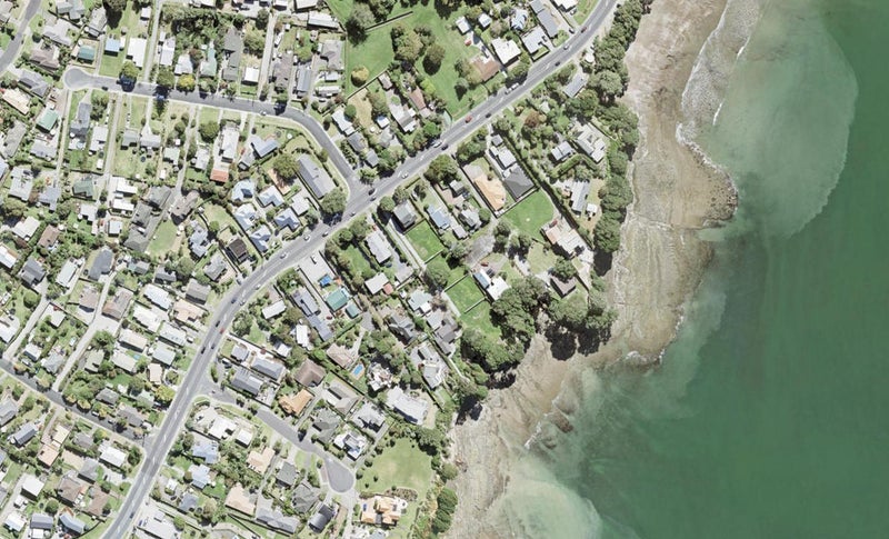 869B Whangaparaoa Road, Manly, Whangaparaoa - Carousel 1