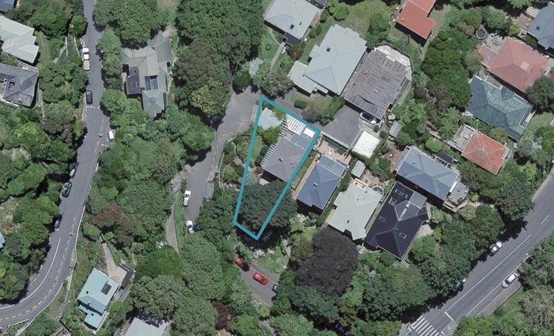 8 Orangi Kaupapa Road, Northland, Wellington - Carousel 1