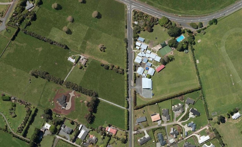 16 Austin Road, Maunu, Whangarei - Carousel 1
