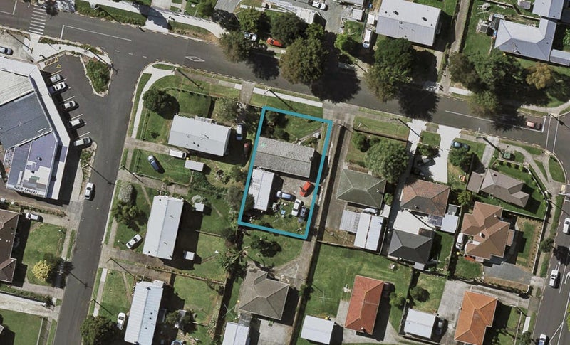 21 Flat Bush Road, Otara, Auckland - Carousel 1