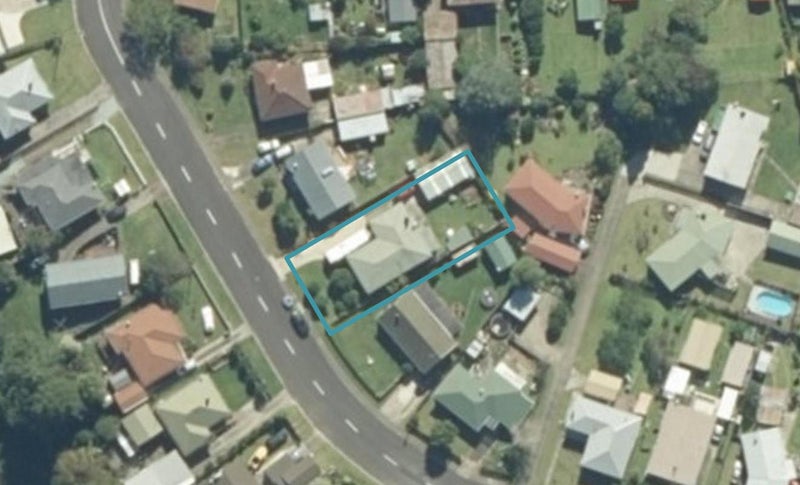 8 Shaw Avenue, Paeroa, Paeroa - Carousel 1