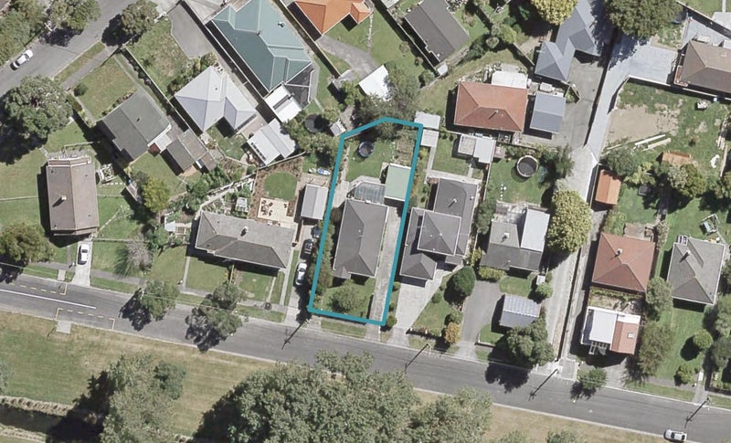 227 Riverside Drive, Waterloo, Lower Hutt - Carousel 1