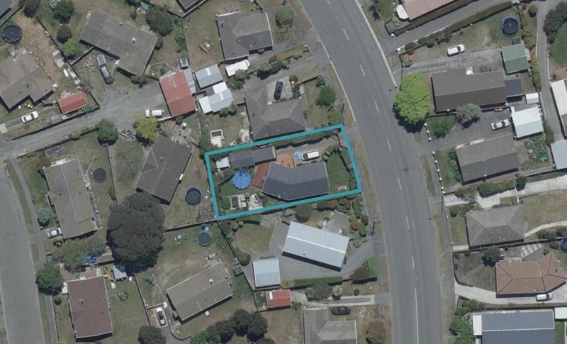486 Mairehau Road, Parklands, Christchurch - Carousel 1
