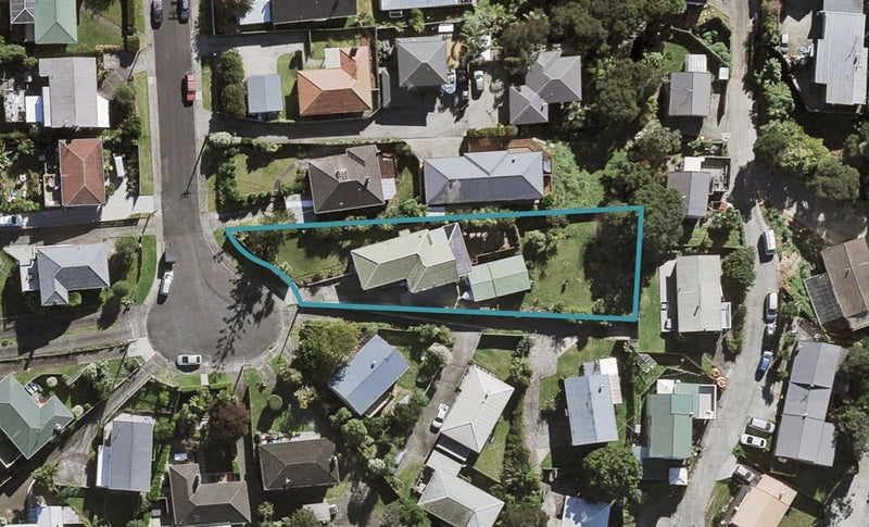 17 Merton Avenue, Glenfield, Auckland - Carousel 1